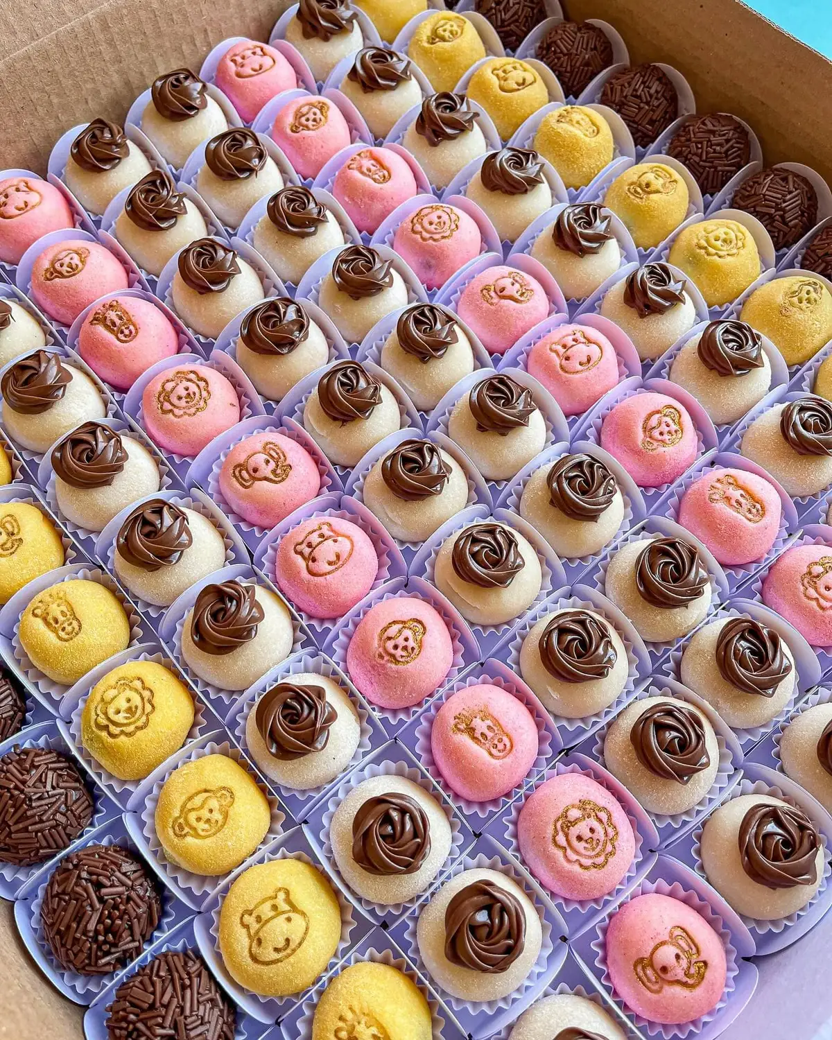 Trabalho artesanal da Quero Brigadeiro