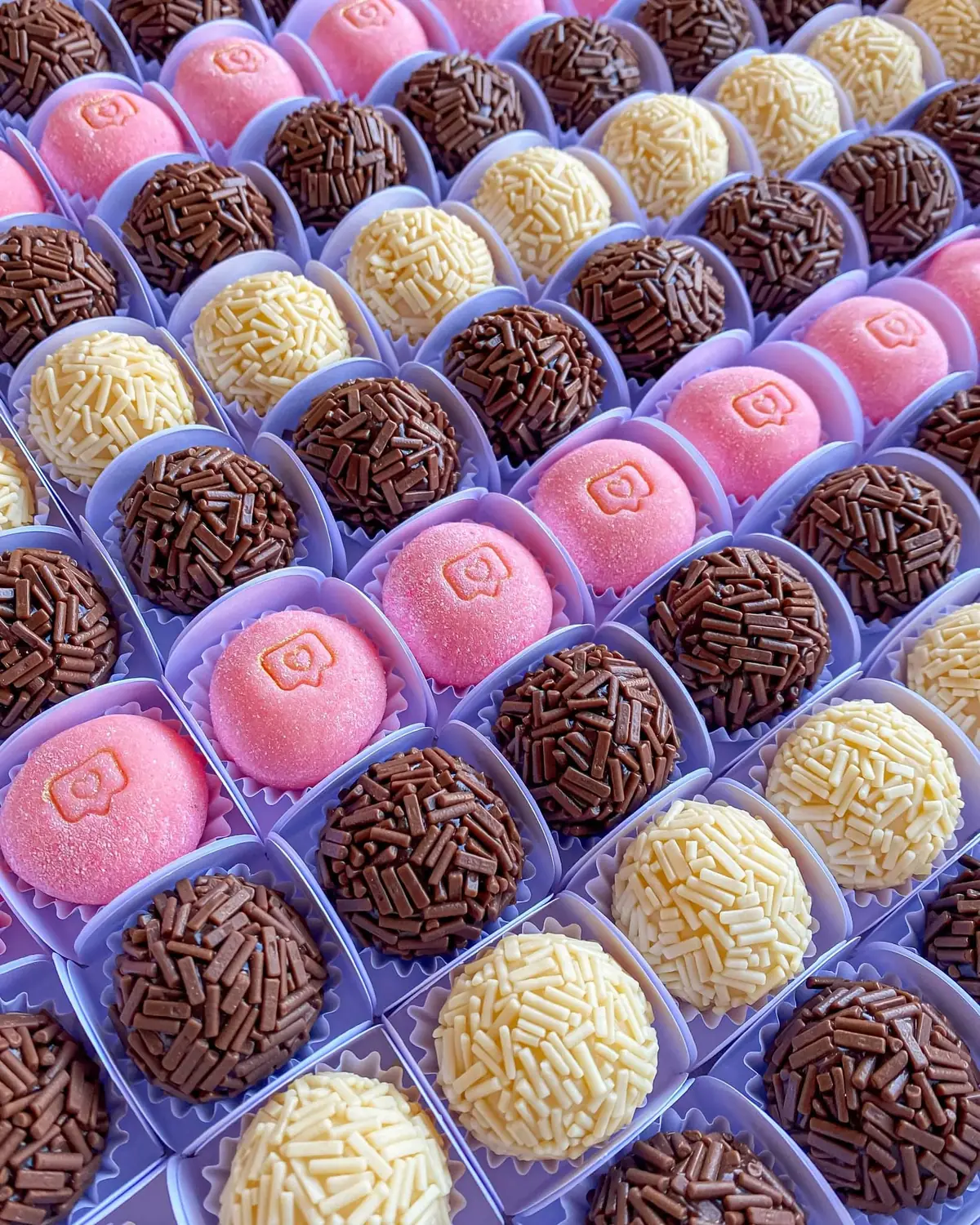 Trabalho artesanal da Quero Brigadeiro